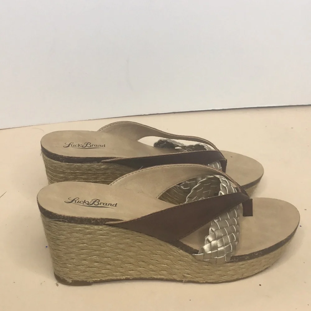 Lucky 🍀 Brand thong wedge sandals